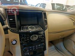 انفنتي QX70